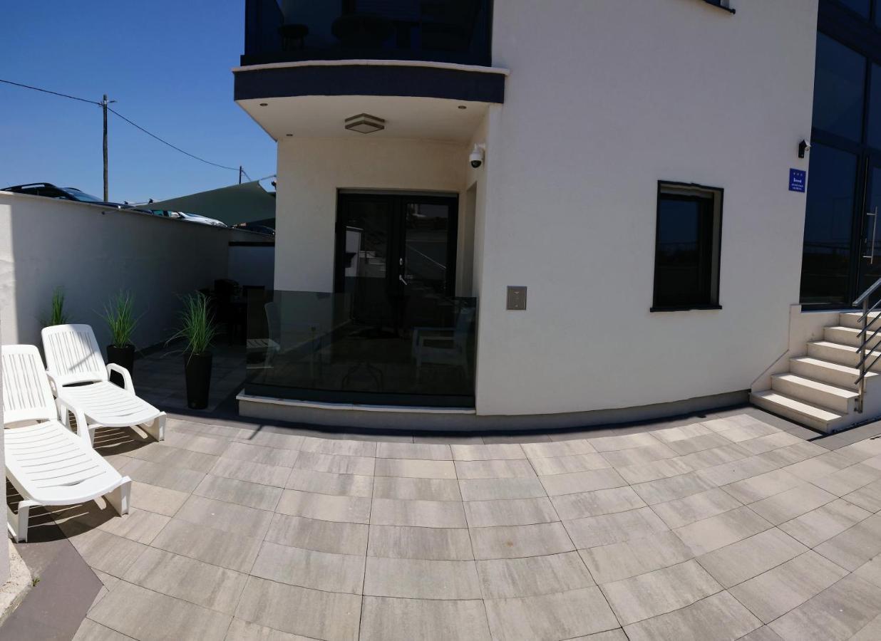 West Star Apartment Trogir Exterior photo