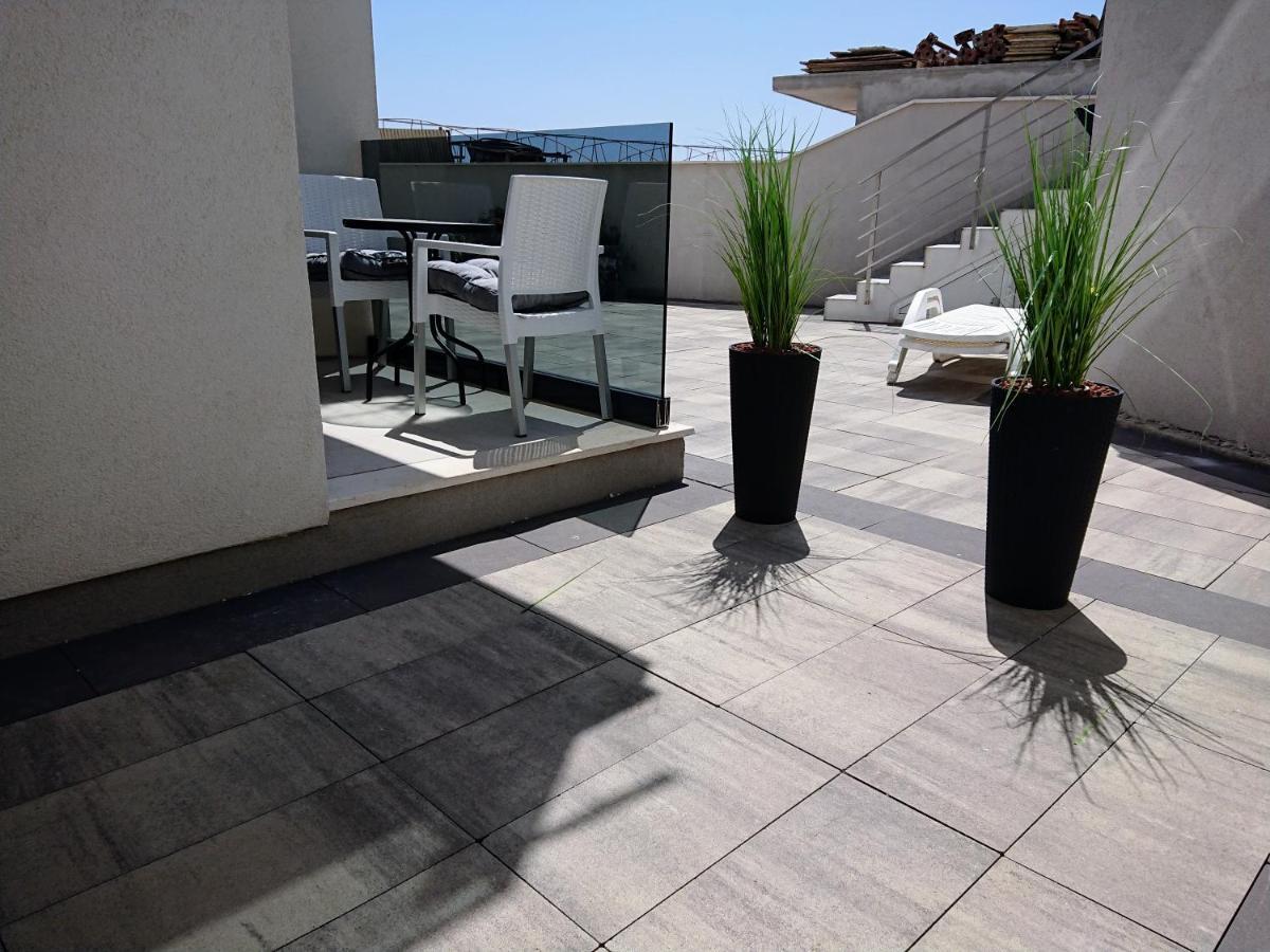 West Star Apartment Trogir Exterior photo