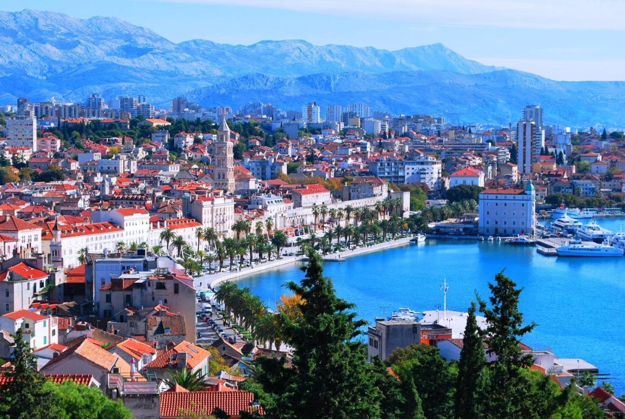 West Star Apartment Trogir Exterior photo